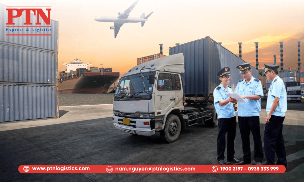 hàng hóa được thông quan sau khi hoàn tất quy trình