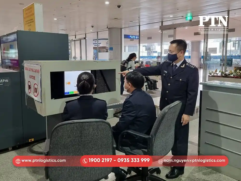 Vai trò quan trọng của cơ quan hải quan trong logistics hàng không