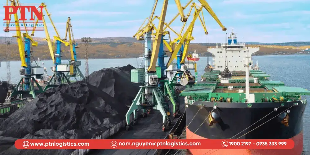 Vận chuyển quặng sắt