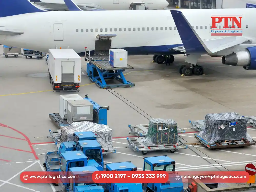 Xử lý hàng hóa tại cảng hàng không