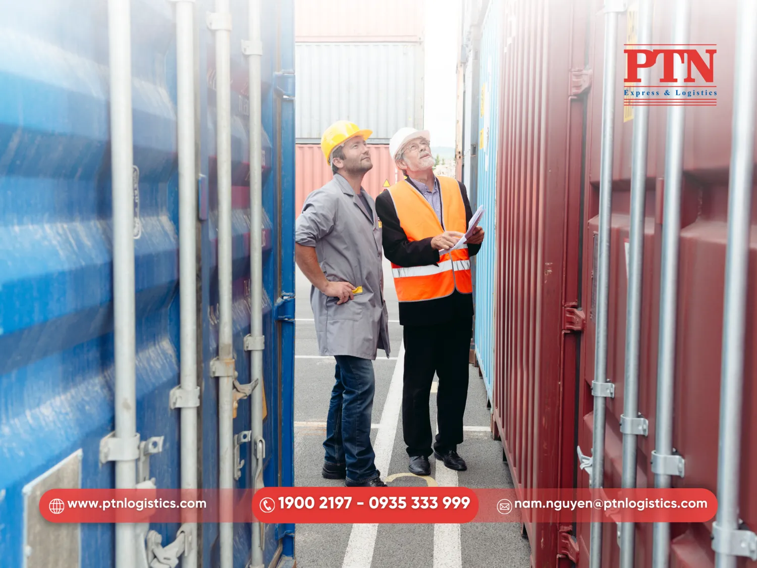 Tiến hành kiểm tra container