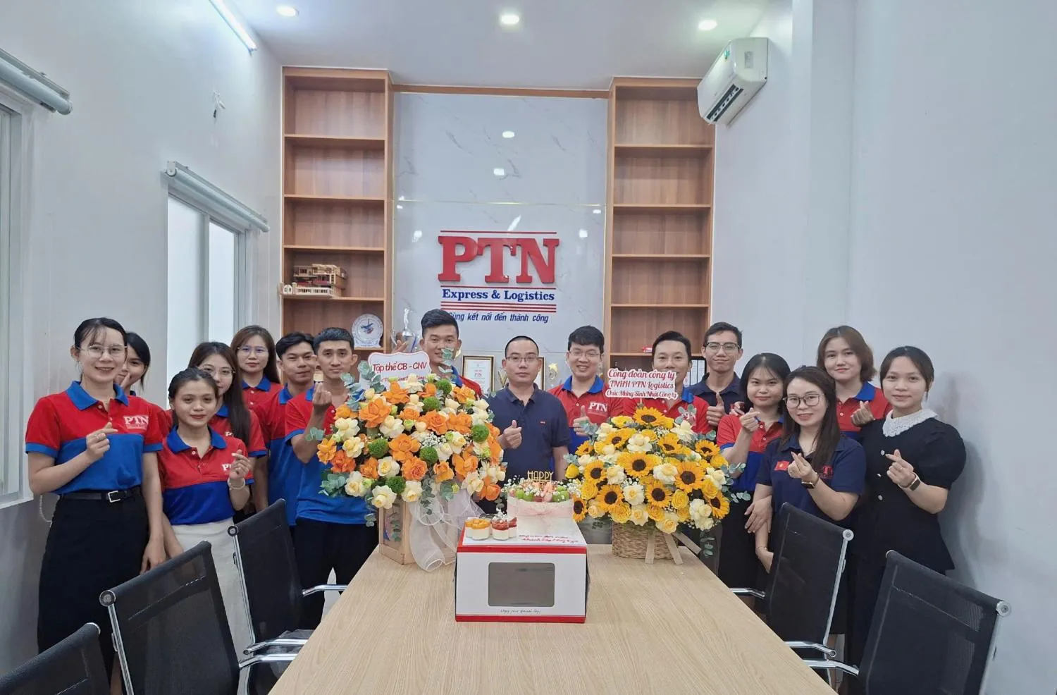 Cùng kết nối đến thành công