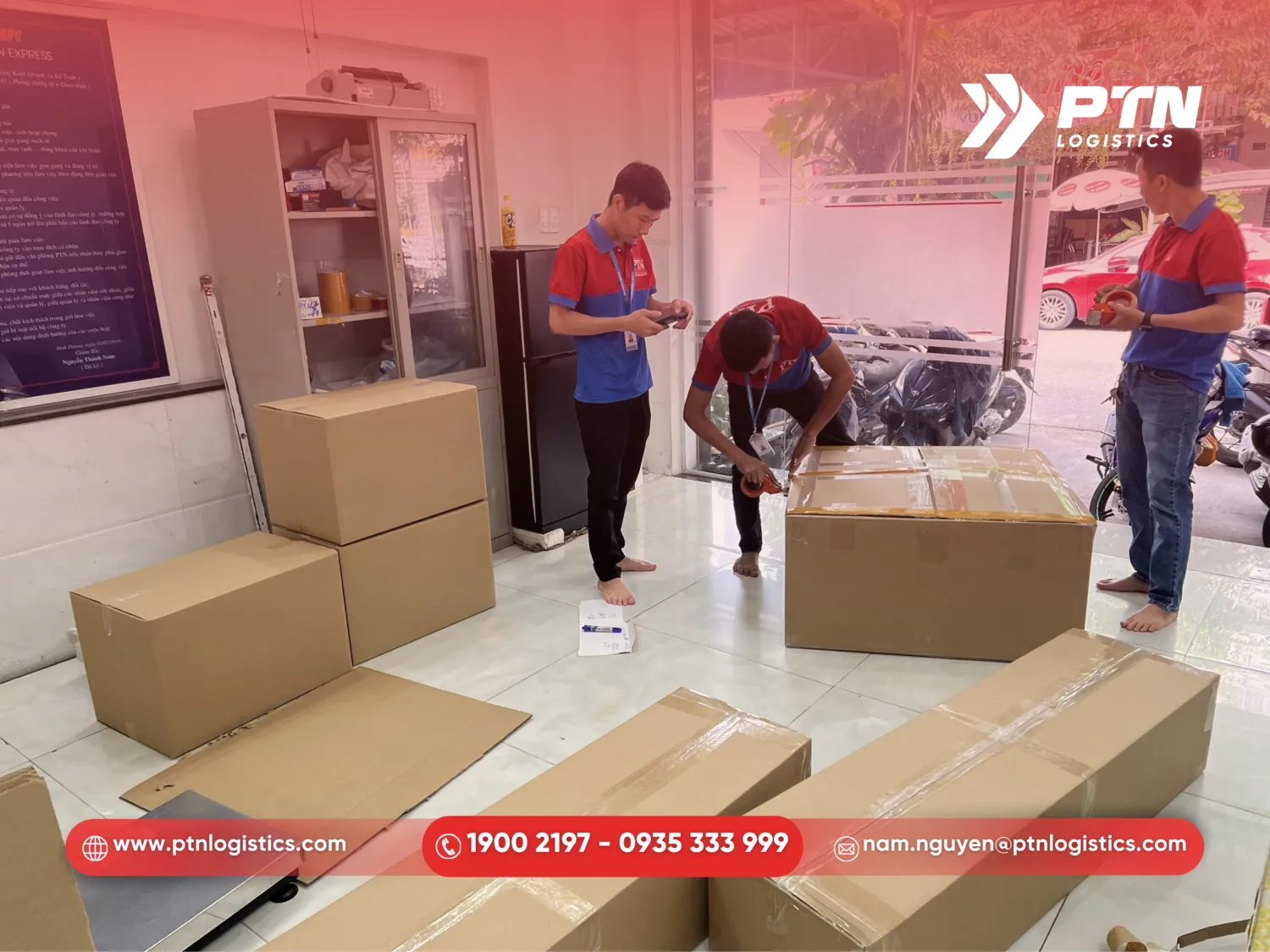 Dịch vụ gửi sách đi Mỹ chuyên nghiệp tại PTN Logistics