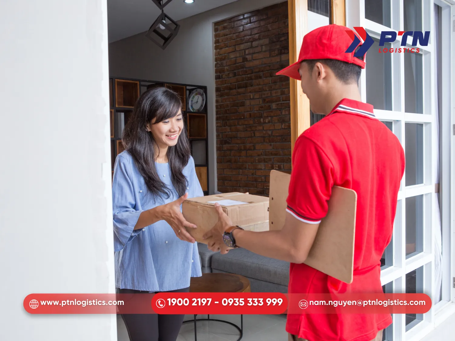 Lấy hàng hóa tận nhà