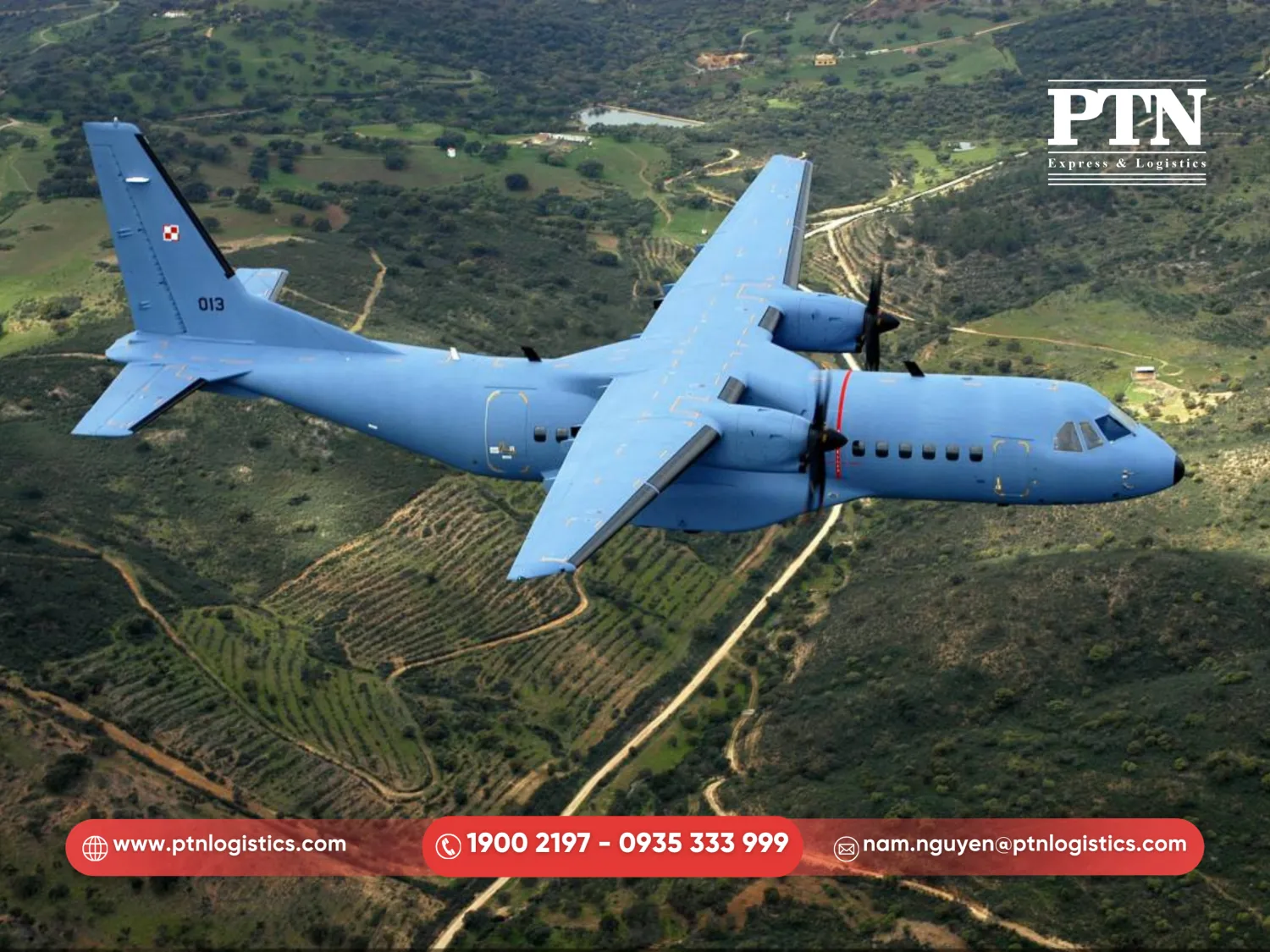 Máy bay CASA C-295