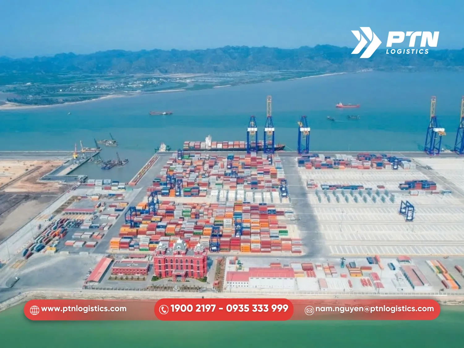 Quy trình chi tiết khai thác hàng hóa tại cảng biển