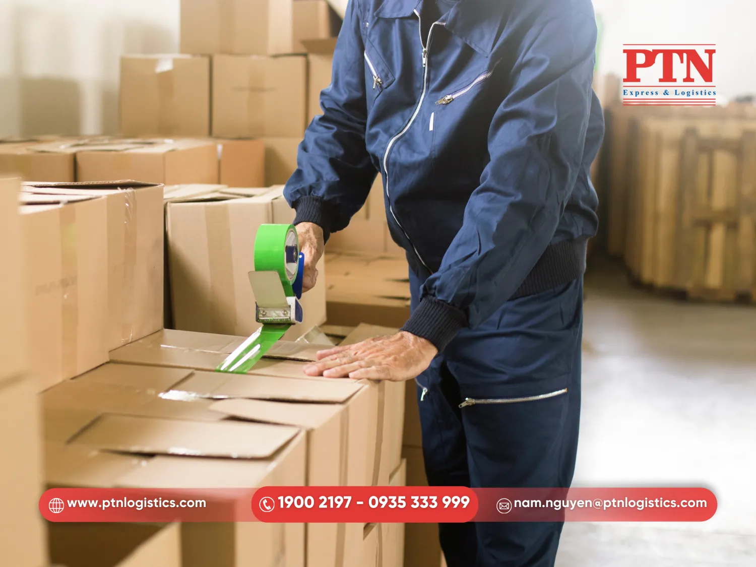 Tiến hành kiểm tra đóng hàng