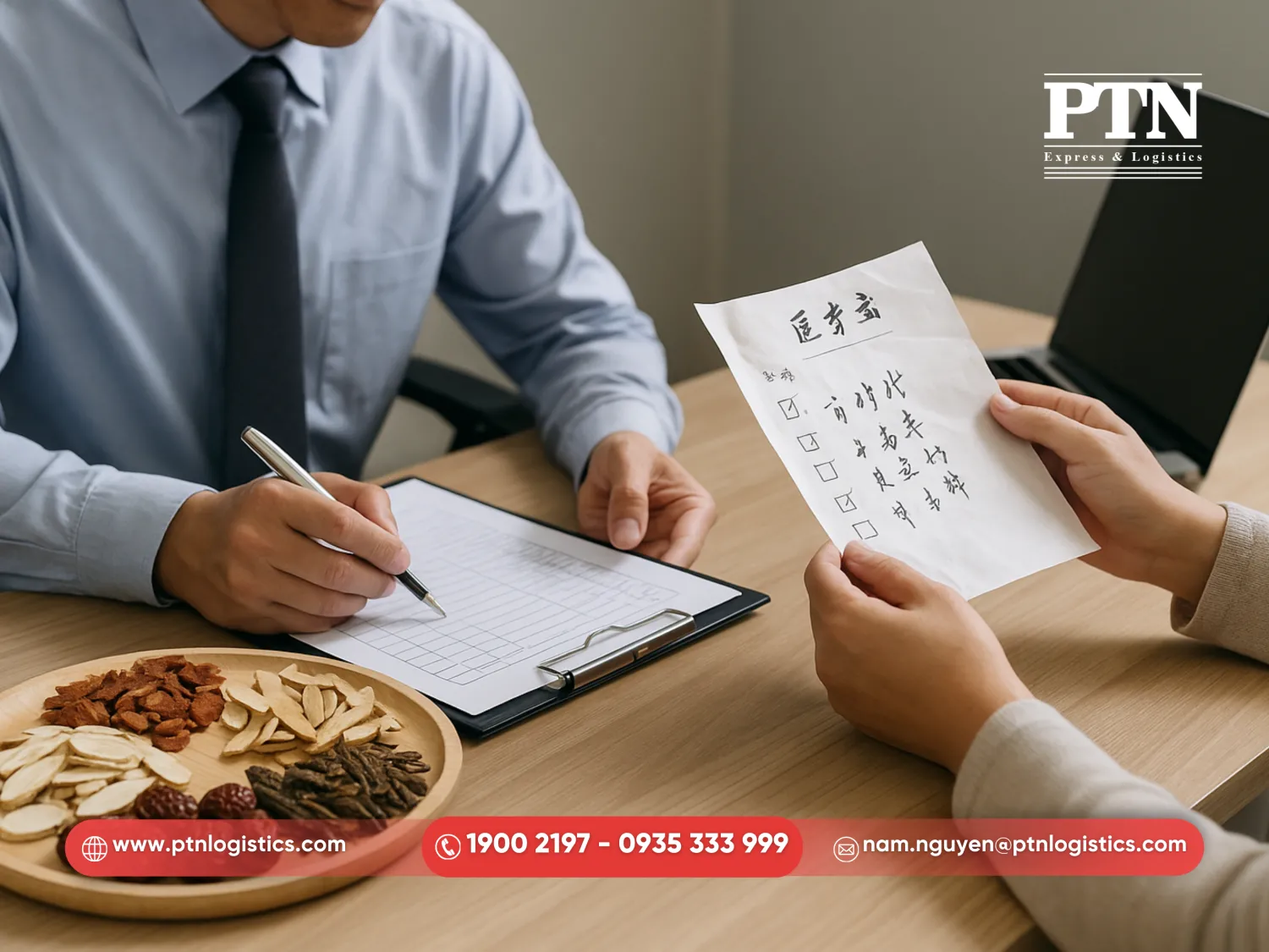 Tư vấn và kiểm tra danh mục thuốc