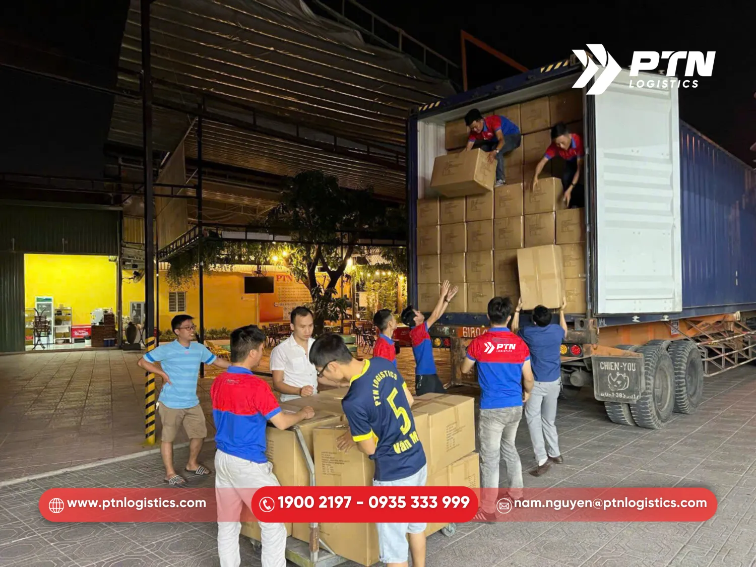 Đóng cont và chụp ảnh hiện trạng