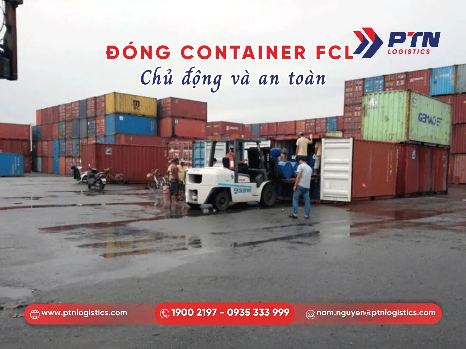 Đóng hàng ở bãi container