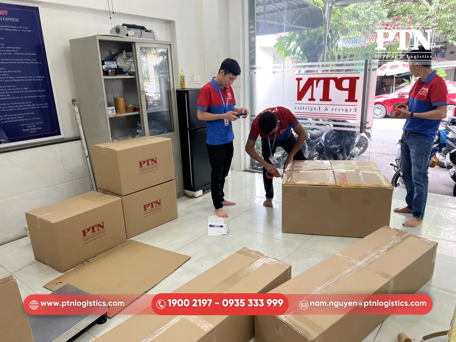 Lấy hàng tận nơi đóng gói chuẩn IATA