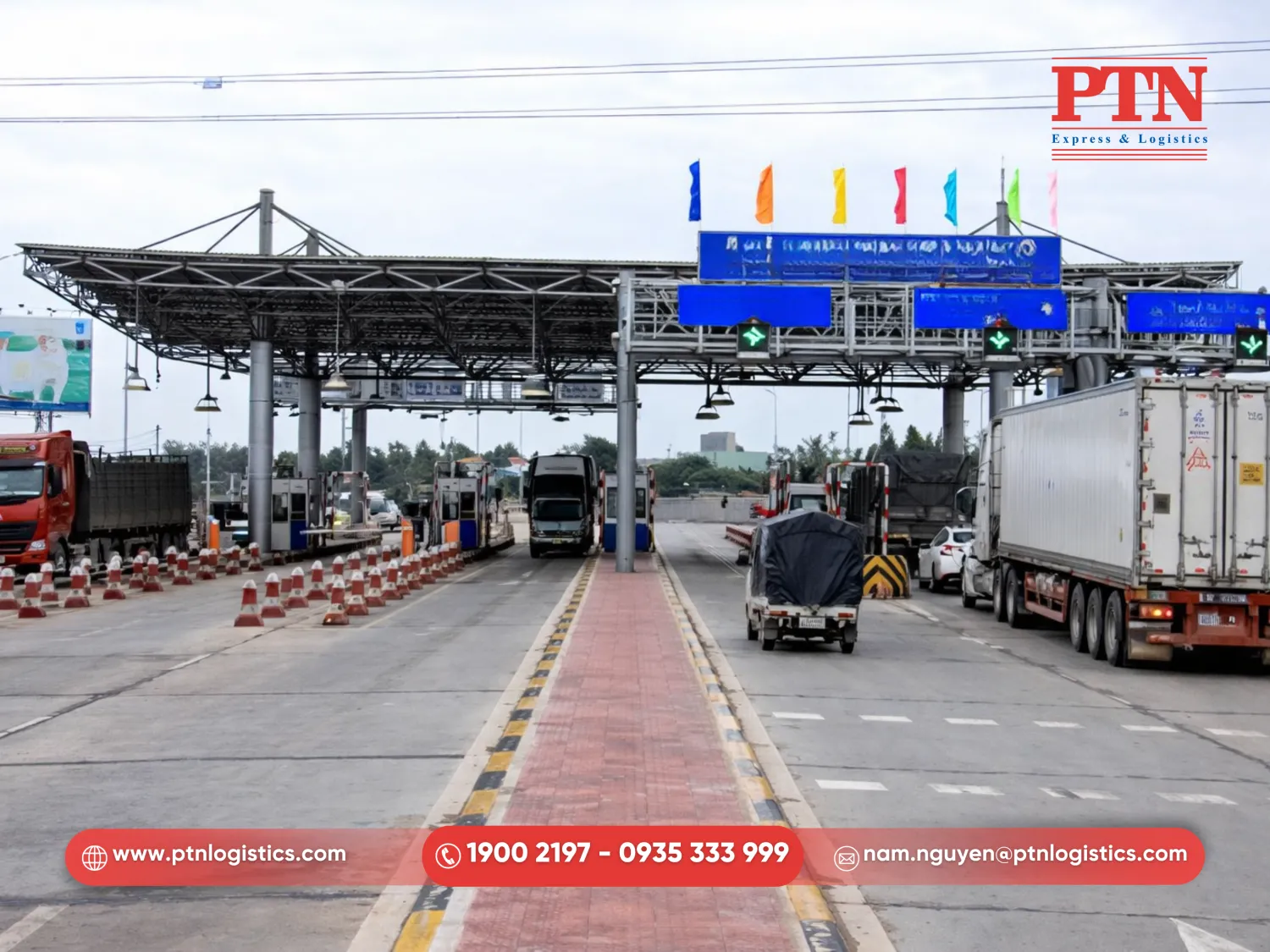 Phí cầu đường và trạm thu phí