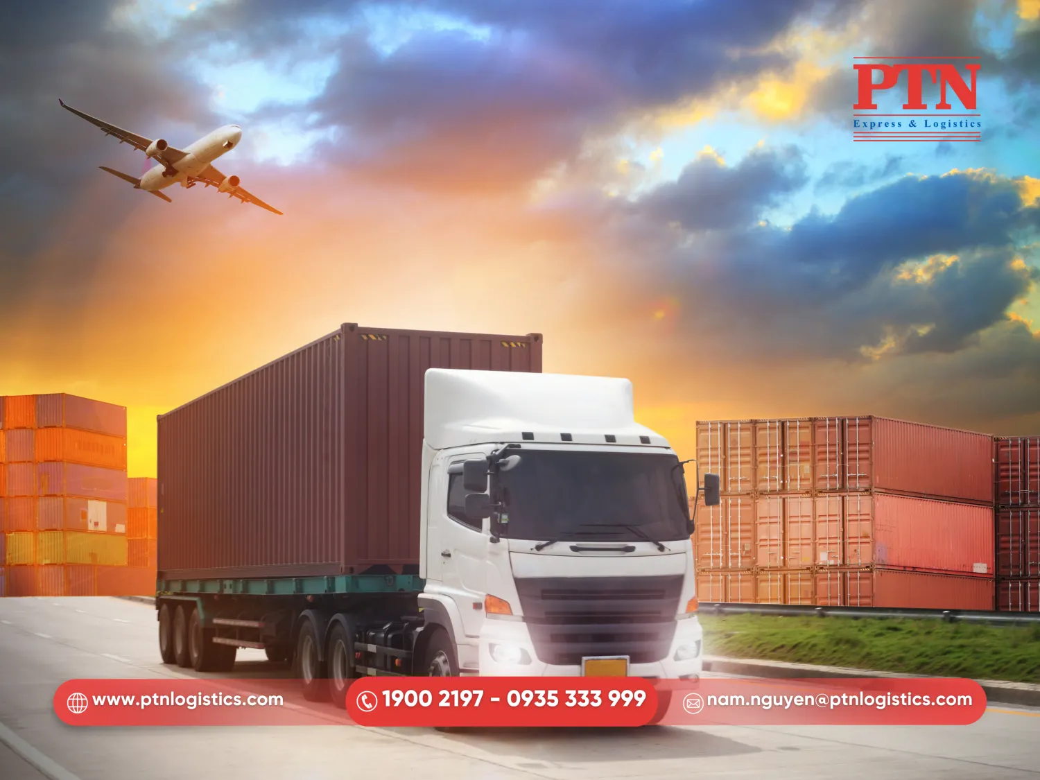 Tiến hành vận chuyển container