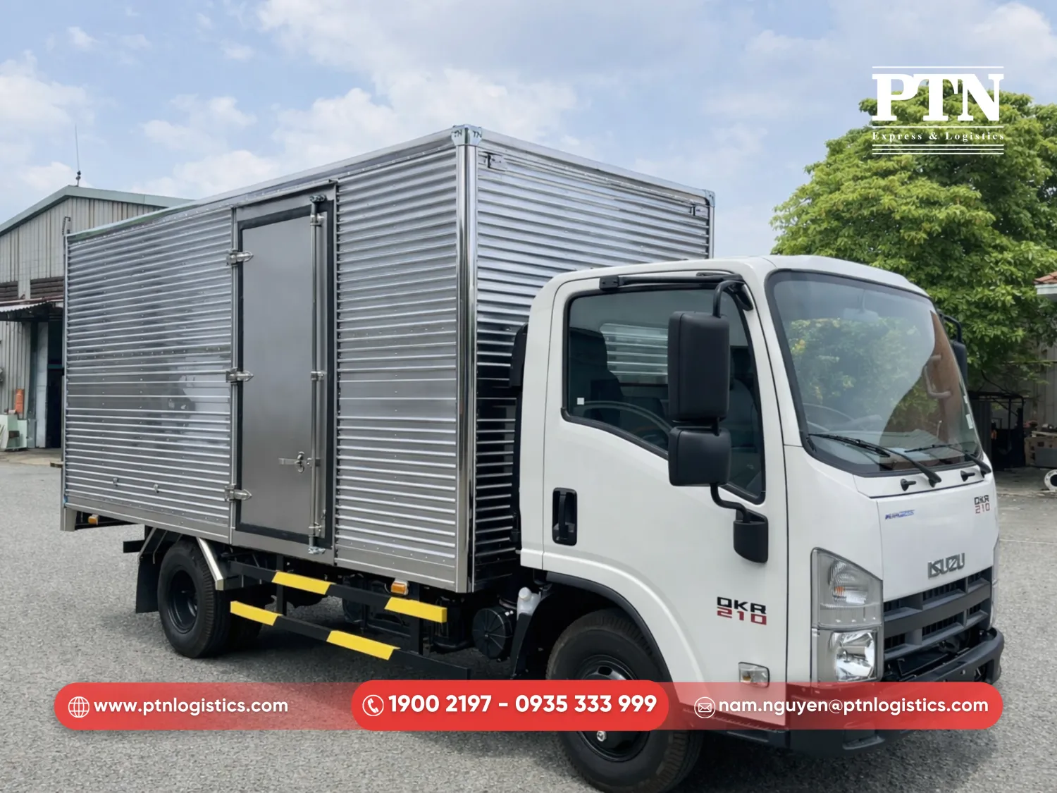 Xe tải thùng kín