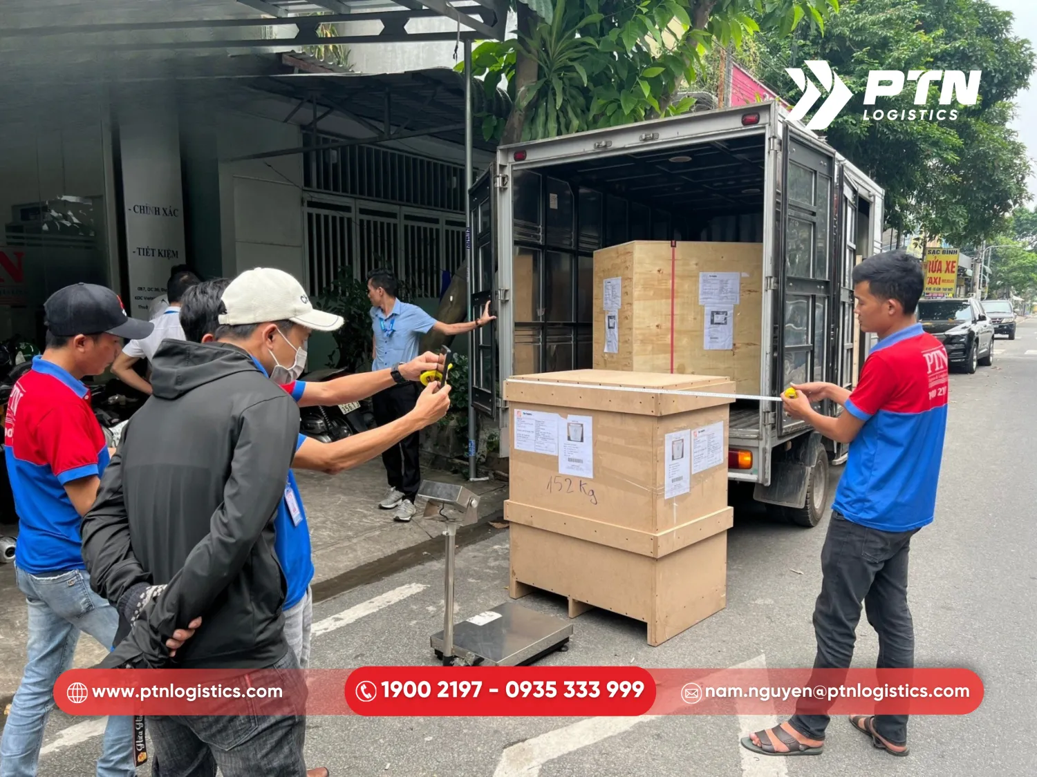 Kiểm tra kích thước và trọng lượng cẩn thận