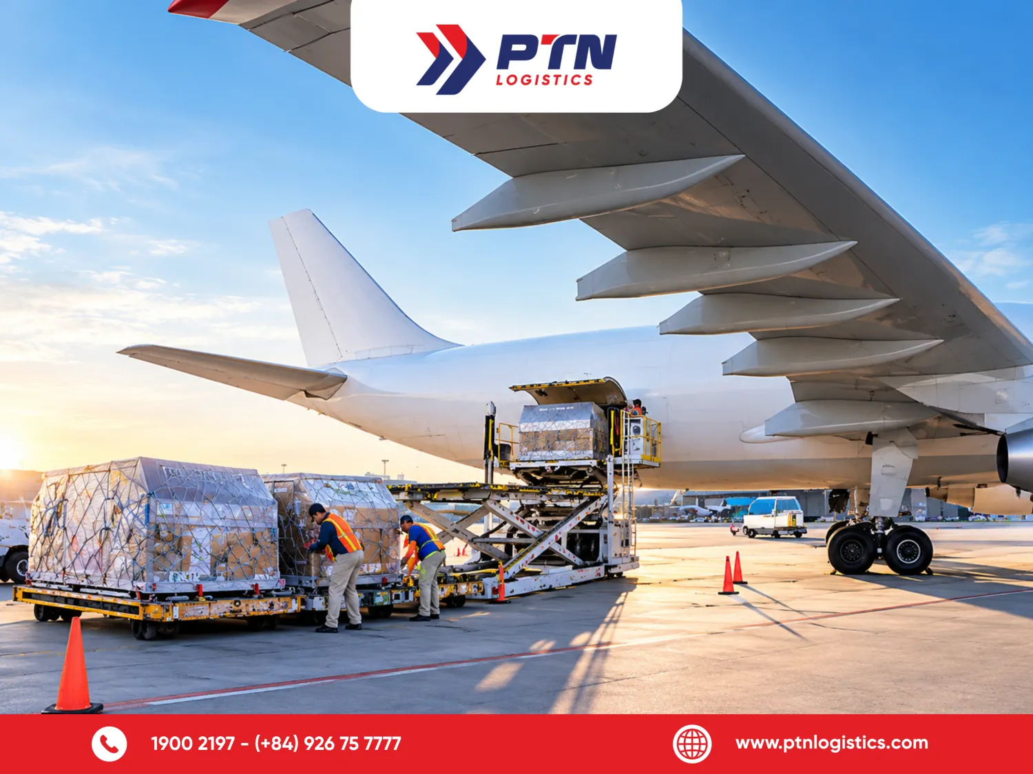 Vận chuyển hàng không phù hợp yếu tố nào