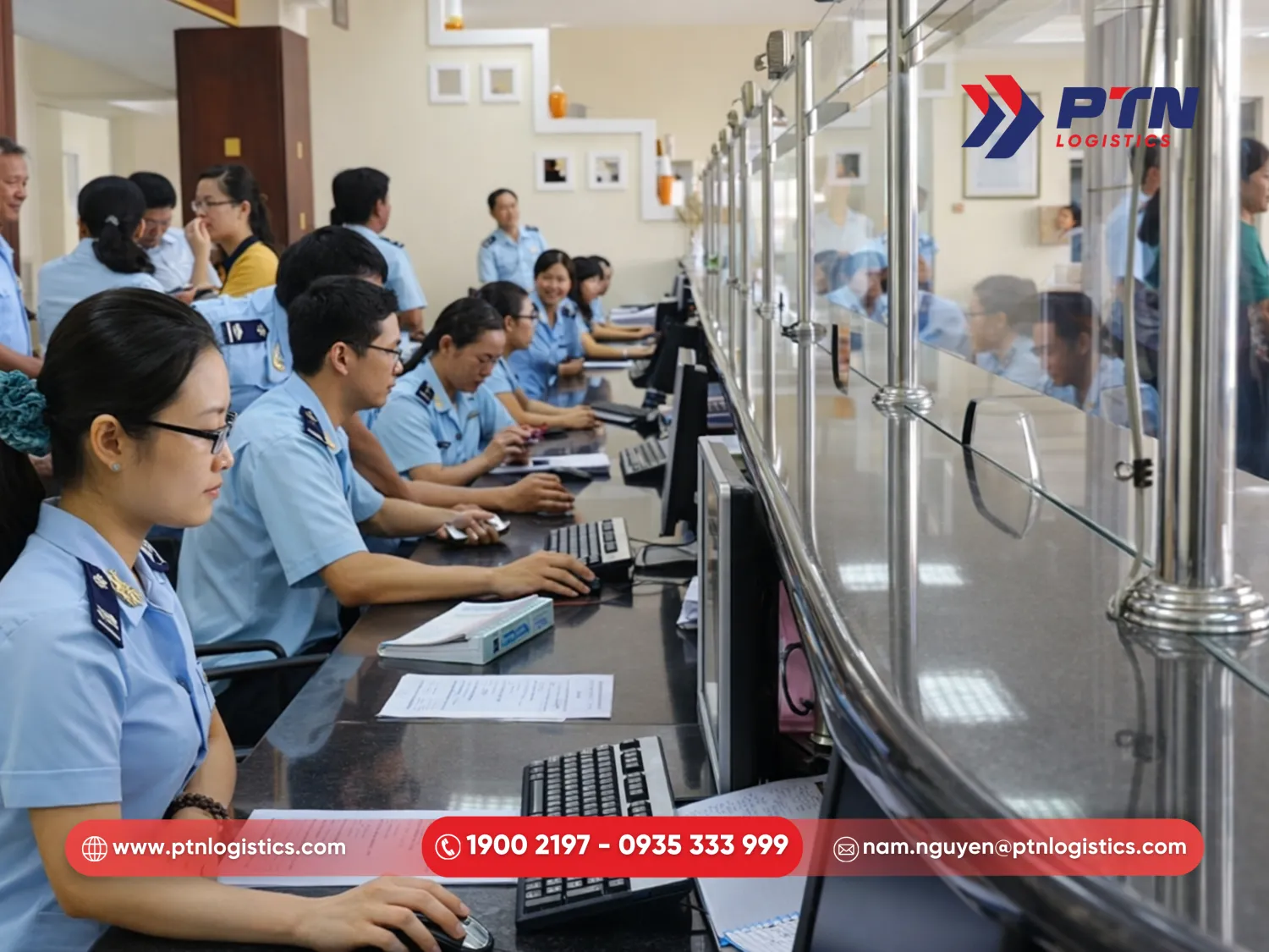 Xử lý các thủ tục tại chi cục hải quan
