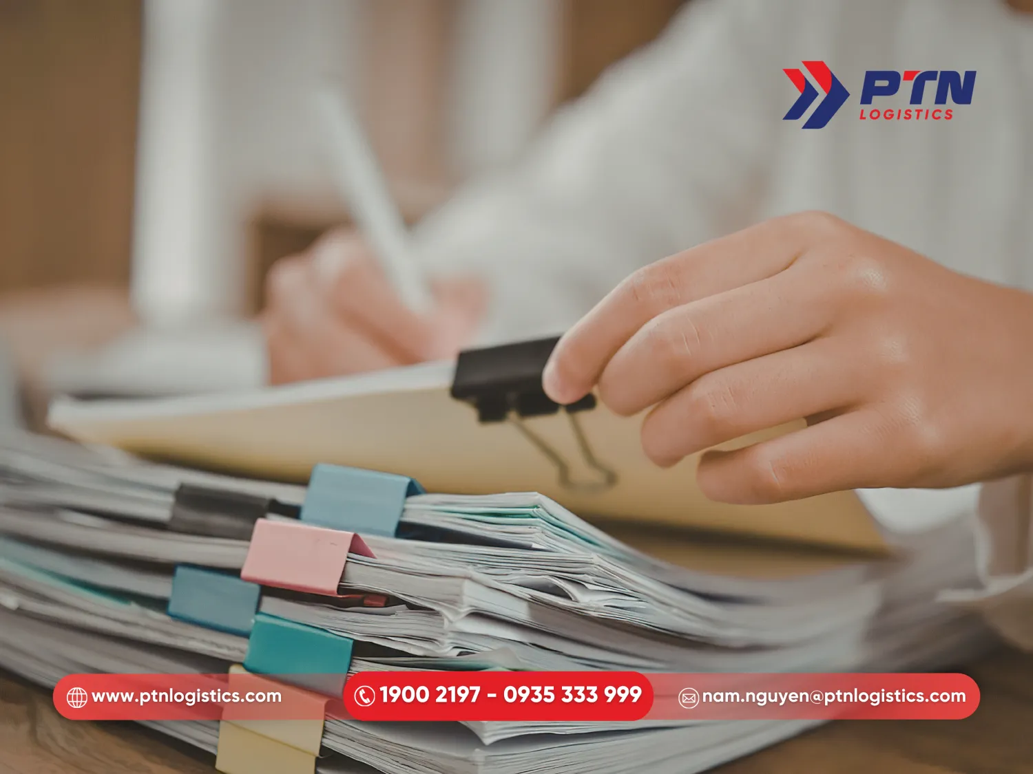 Chuẩn bị bộ chứng từ xuất nhập khẩu đầy đủ
