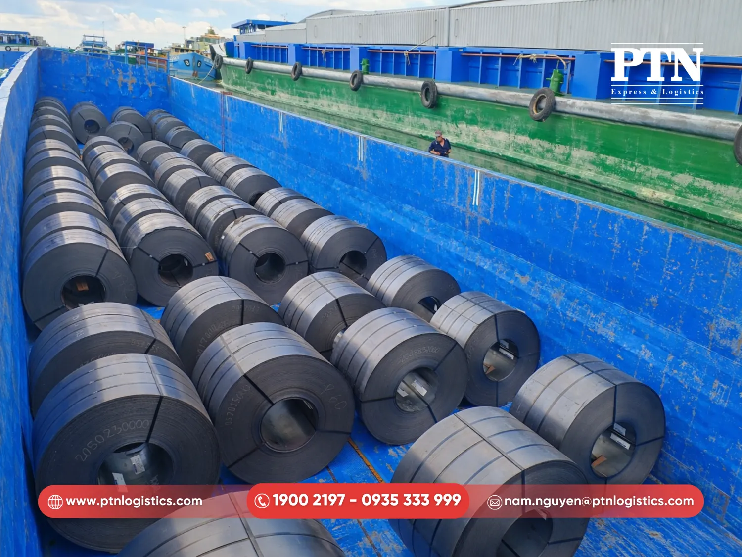 Cước vận tải biển biến động và tình trạng thiếu hụt container chuyển dụng