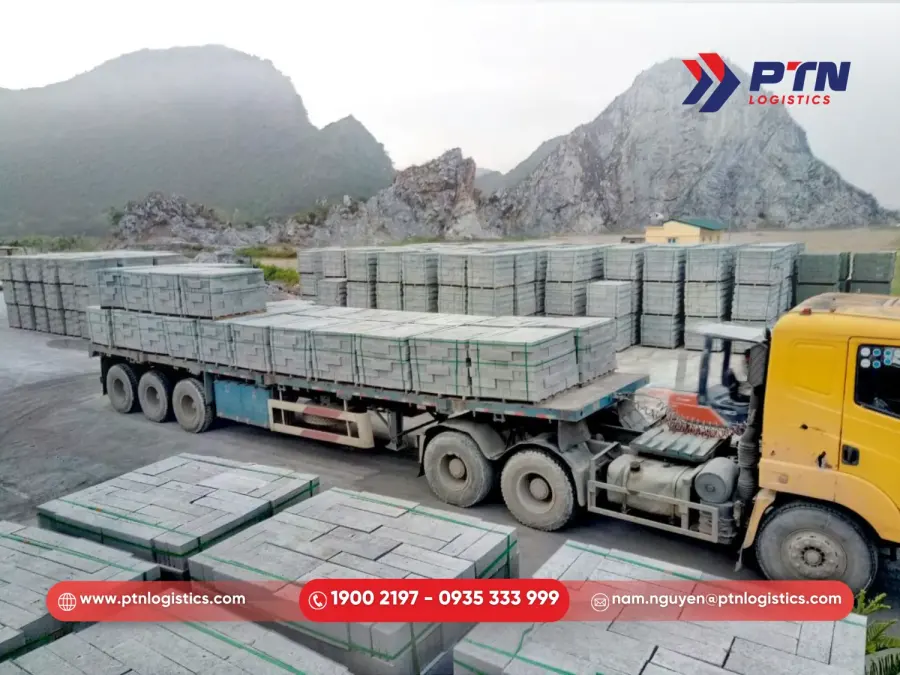 Vận chuyển và phân phối sản phẩm